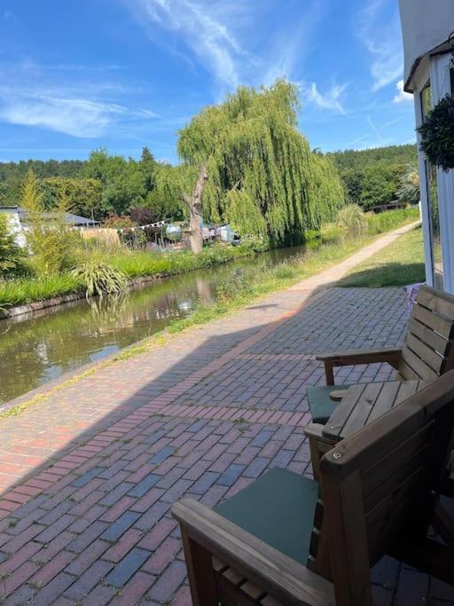 Hidden Gem Canal Facing Retreat With Lovely Walks Hopwas Eksteriør billede